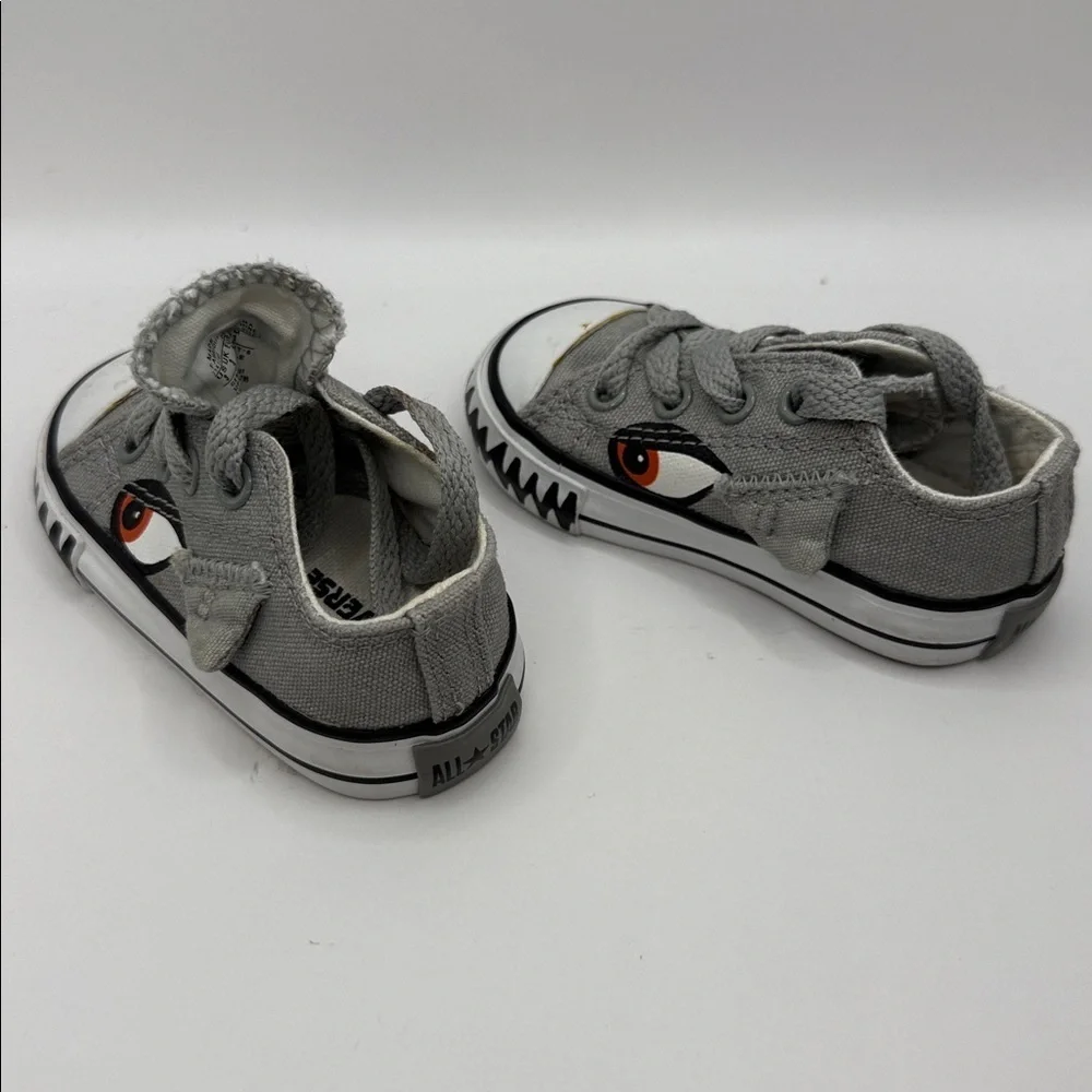 Converse Shark Low Top Limestone Orange Gray Size 3 Infant Chick Taylor All Star